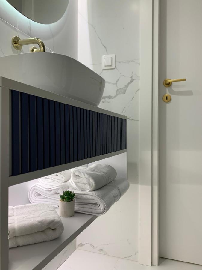 Luxury Saphir Gold Mamaia Nord Apartment ภายนอก รูปภาพ
